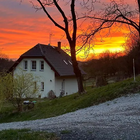 Veselka بيت للعطل *